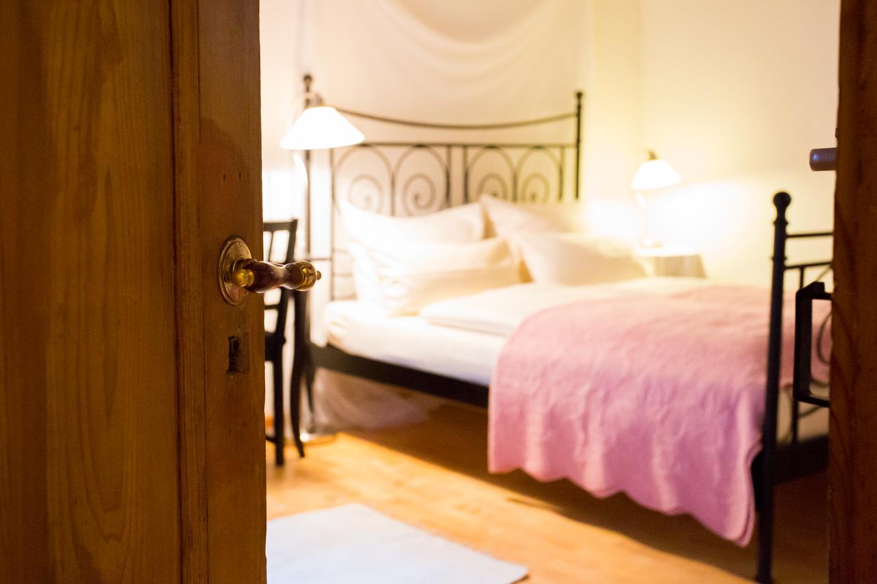 Beate'S Bed & Breakfast Münzenberg Екстериор снимка